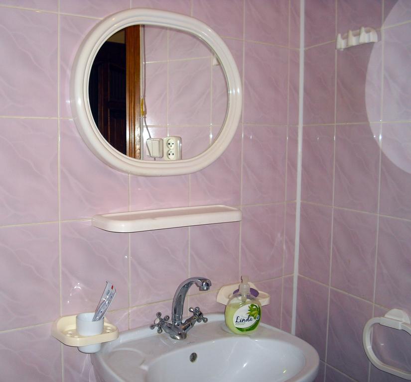 Apartment On Krakovskaya 9 Lviv Exteriör bild